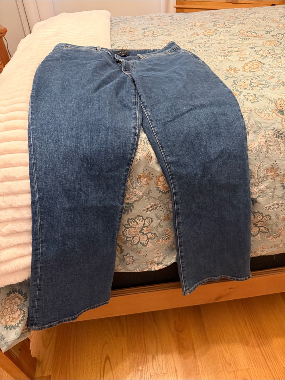 Ann Taylor Women's Blue Boot-Cut Jeans